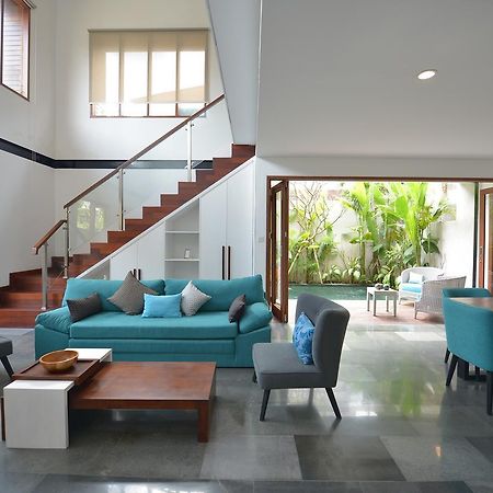 Ombak Villa Cemagi ทานาล็อต ภายนอก รูปภาพ